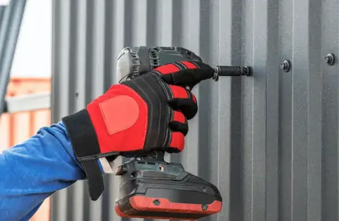 Travaux de zinguerie - Savigné-sur-Lathan